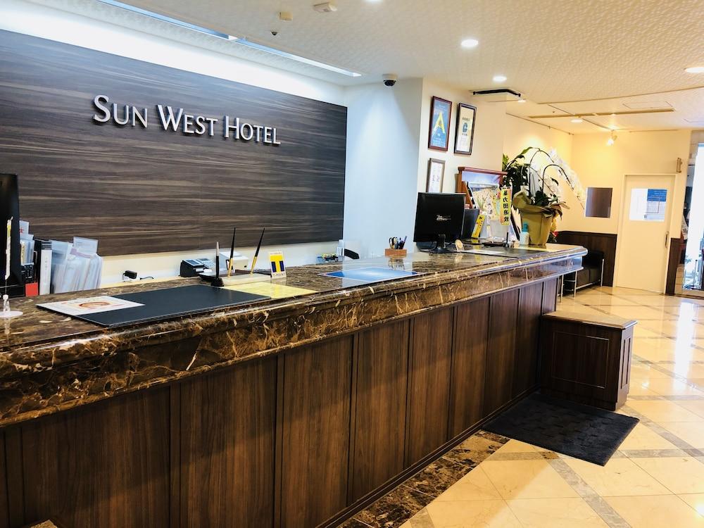 Sunwest Hotel ساسيبو المظهر الخارجي الصورة